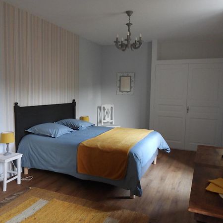 Bed and Breakfast Le Figarelou Thiézac Exterior foto